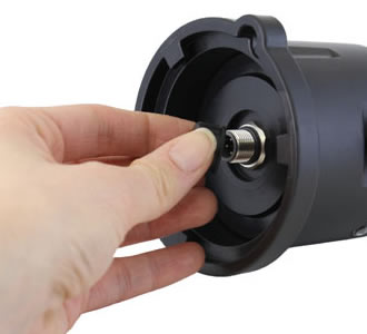Cómo conectar un cable venteado al cabezal de pozo solinst aquavent aquavent guía de usuario ventilado conexiones por cable aquavent cable conexiones solinst aquavent cable conexiones aquavent cable conectores solinst aquavent cable conectores conectores con ventilación cable a manantial conectando solinst aquavent cable a boca de pozo conectando solinst aquavent cable a tapa con tapa