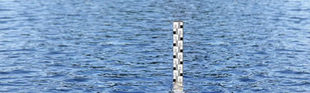 spohr staff gauge installed in lake